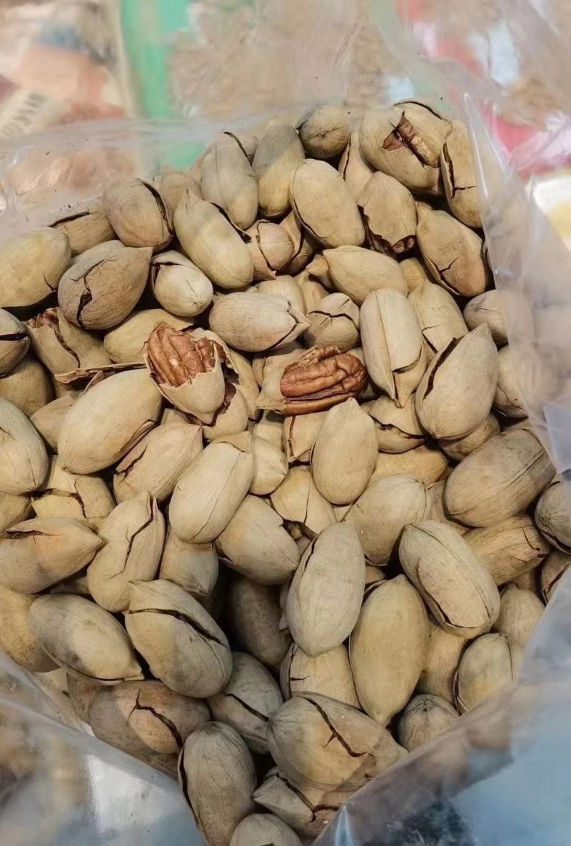 精品碧根果薄壳颗粒饱满奶油味高品质整箱发货量大联系客服