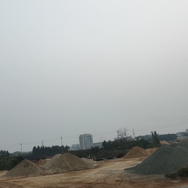 热带优质耕地寻求合作种植项目，设备齐全，人工稳定