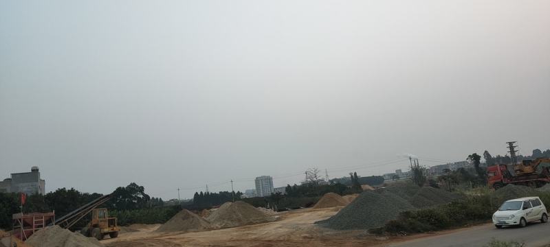 热带优质耕地寻求合作种植项目，设备齐全，人工稳定