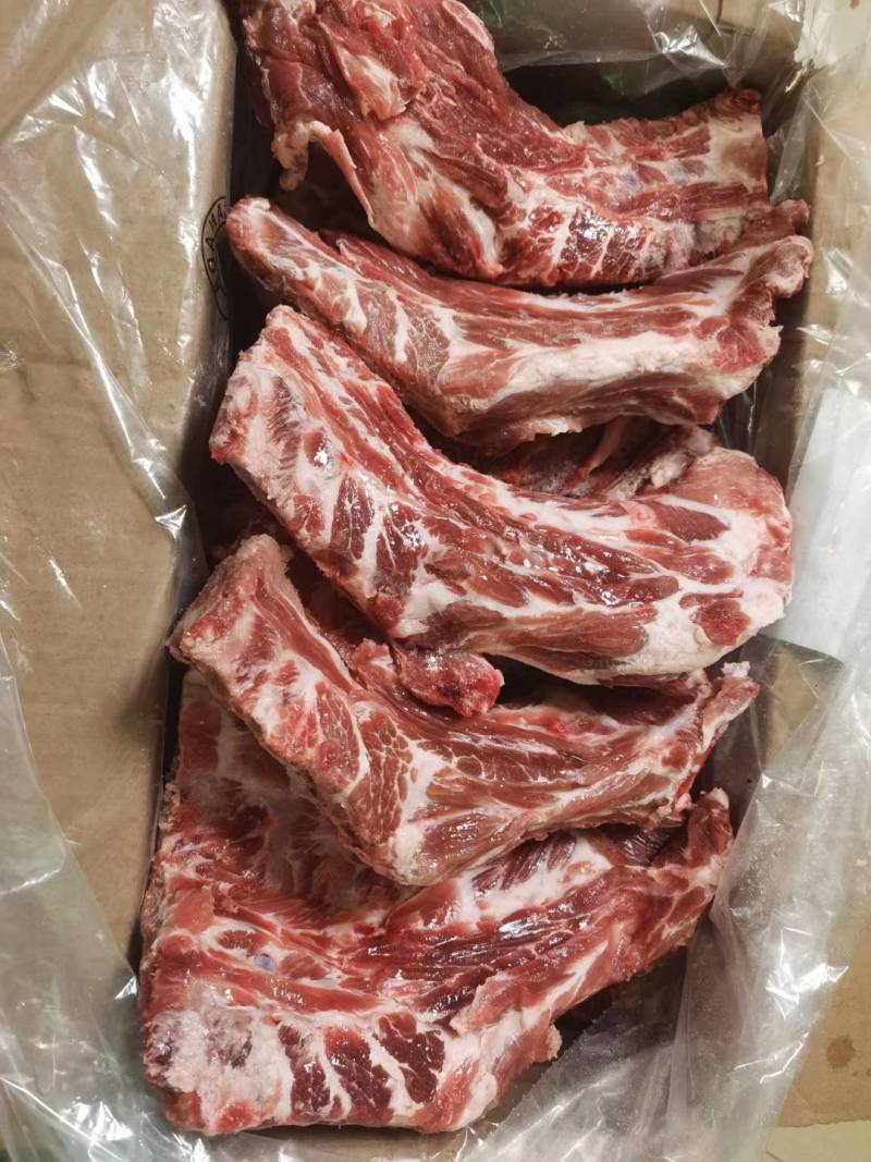猪颈骨，带肉多猪颈骨，肋排，量大从优感兴趣欢迎光临！
