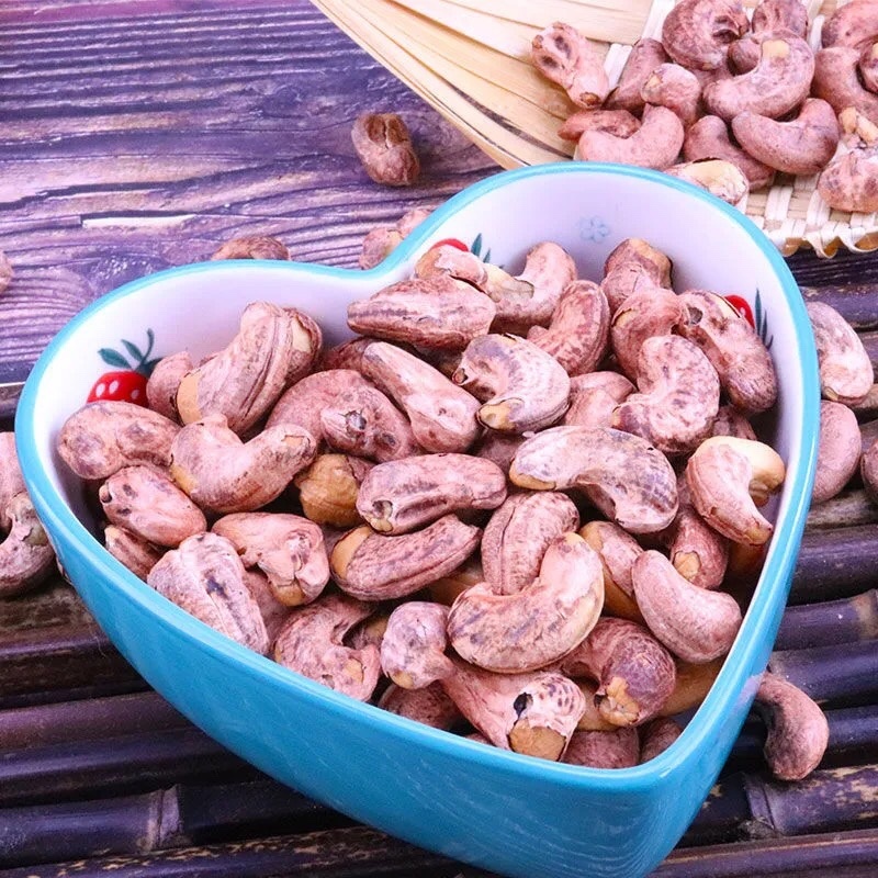 新货越南腰果带皮熟果和原味果一件代发工厂直销坚果批发包邮