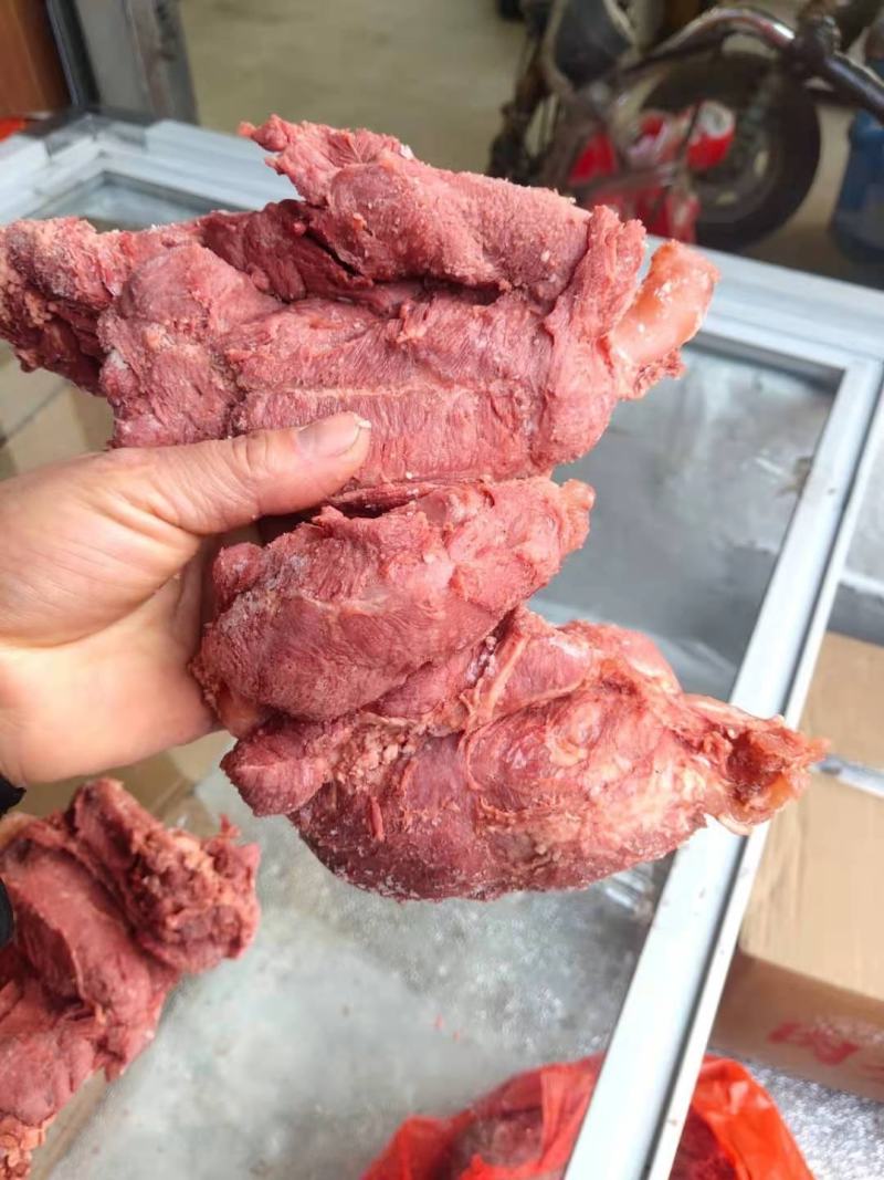 卤腱子肉，八层熟，没打粉，没注水，猪肉做的牛肉味道