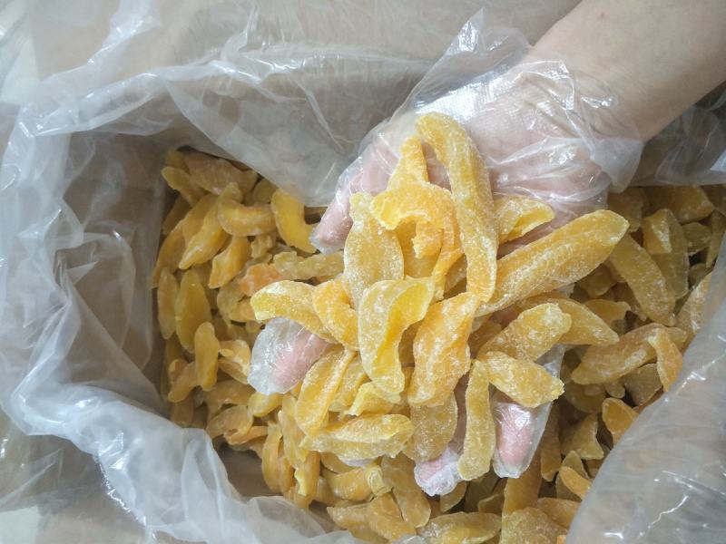 厂家散装批发黄桃干，白桃干