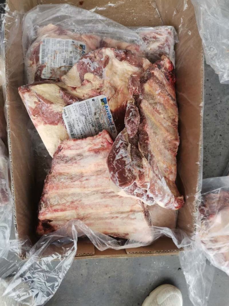 牛肋排，不肥，肉厚，质量稳定。欢迎咨询，