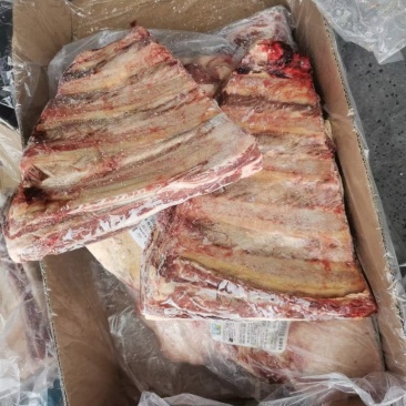 牛肋排，不肥，肉厚，质量稳定。欢迎咨询，
