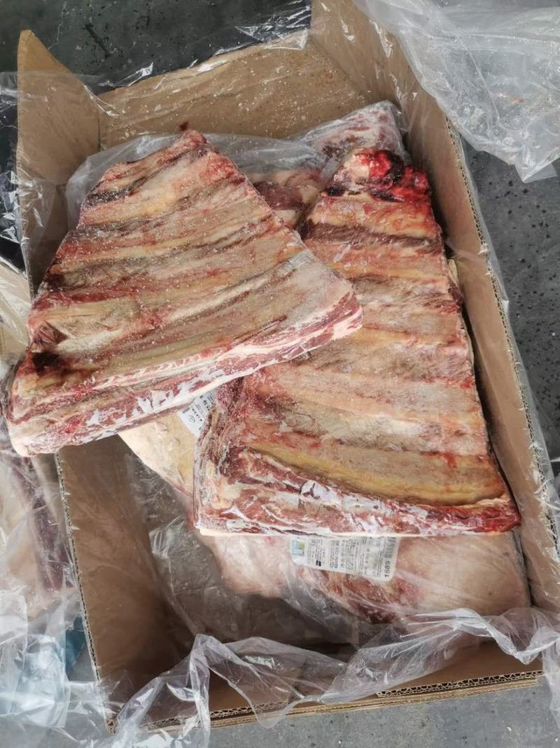 牛肋排，不肥，肉厚，质量稳定。欢迎咨询，