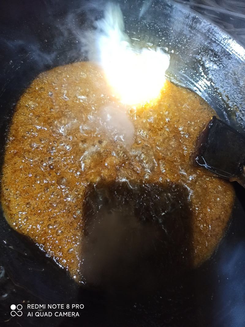 手工麦芽糖材火熬制古早味，麦芽香味浓郁甜