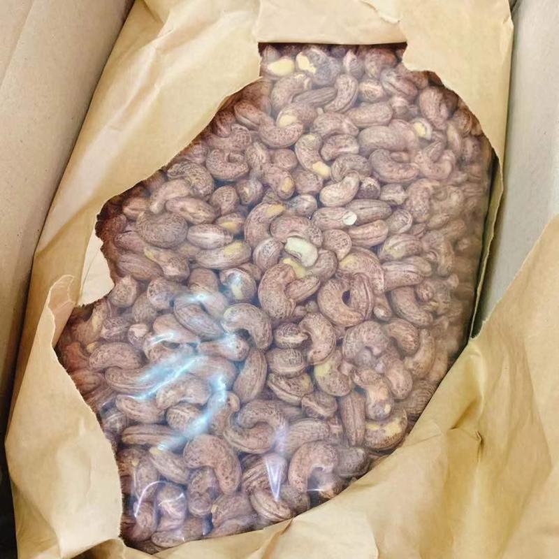 脆皮腰果颗颗饱满！口感香脆，营养价值丰富。品质保证！