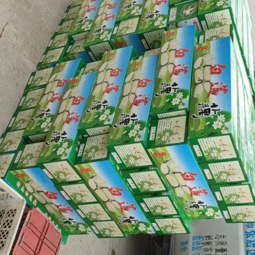 精品礼盒装白莲藕白莲藕马踏湖白莲藕马踏湖白莲藕9孔白莲藕