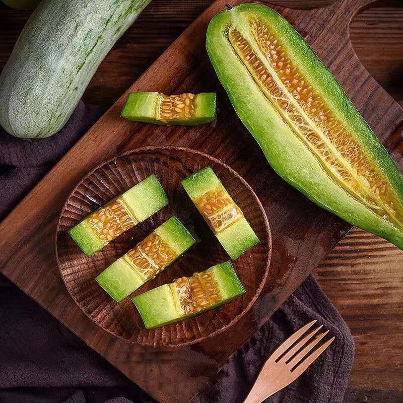 羊角蜜甜瓜山东寿光自产自销大量有货