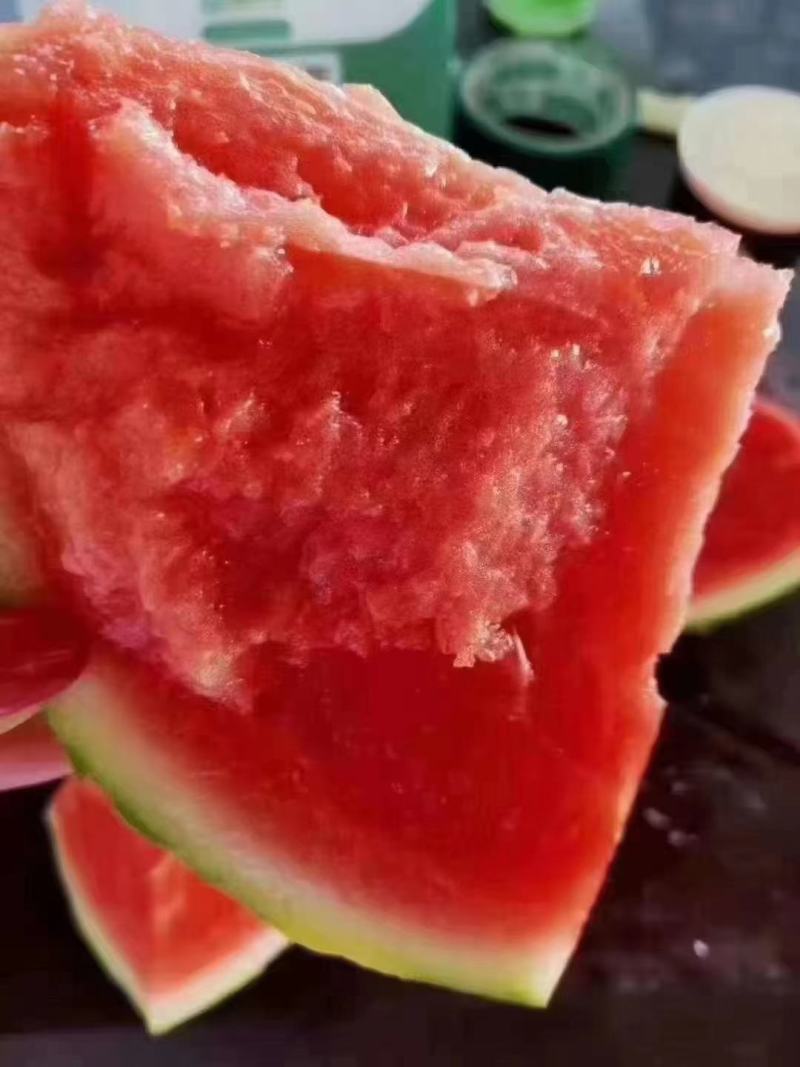 【推荐：山西精品美都西瓜大量上市中产地直发量大从