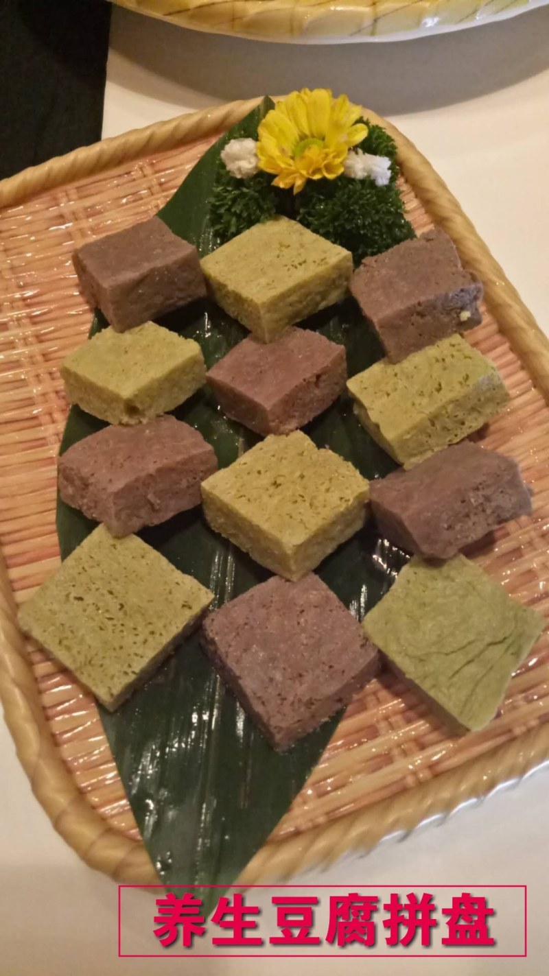 冻豆腐冻黑豆腐冻青豆腐豆腐泡量大价优厂家直销