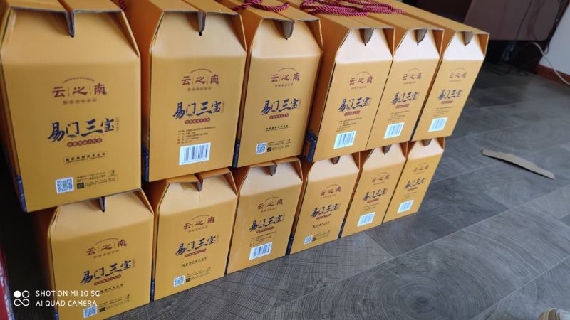 送礼佳品，高端大气上档次，最重要的是价格不贵有特色