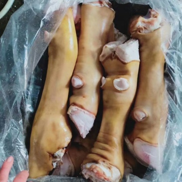 火烧去毛牛蹄，可根据客户预定制作，工厂货源，需要的联系