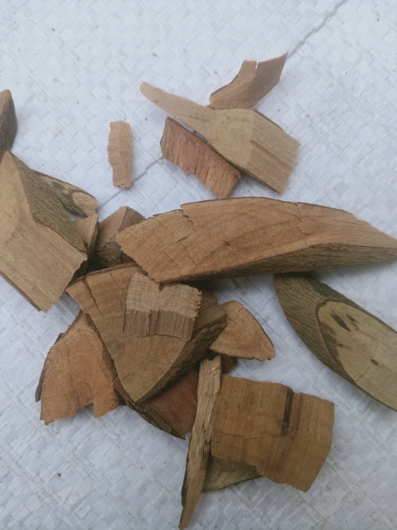 岗稔根，中药材桃金娘根片质量保证，经营各种中药材欢迎咨询
