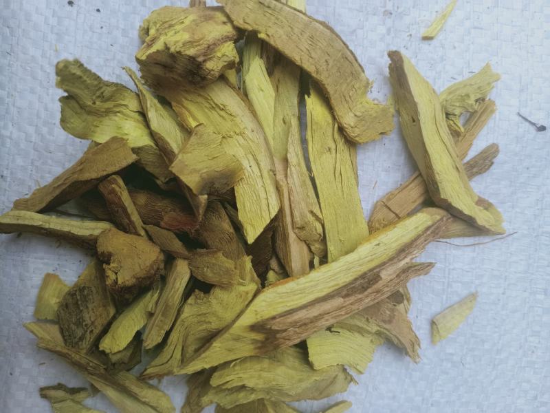 三棵针，中药材三棵针片质量保证，经营各种中药材欢迎咨询！