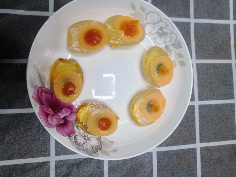 草灰皮蛋，糠壳皮蛋批发零售，黄心皮蛋，黄心皮蛋