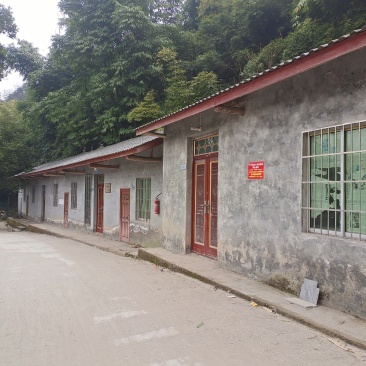 万亩林地合作，适合林下养殖