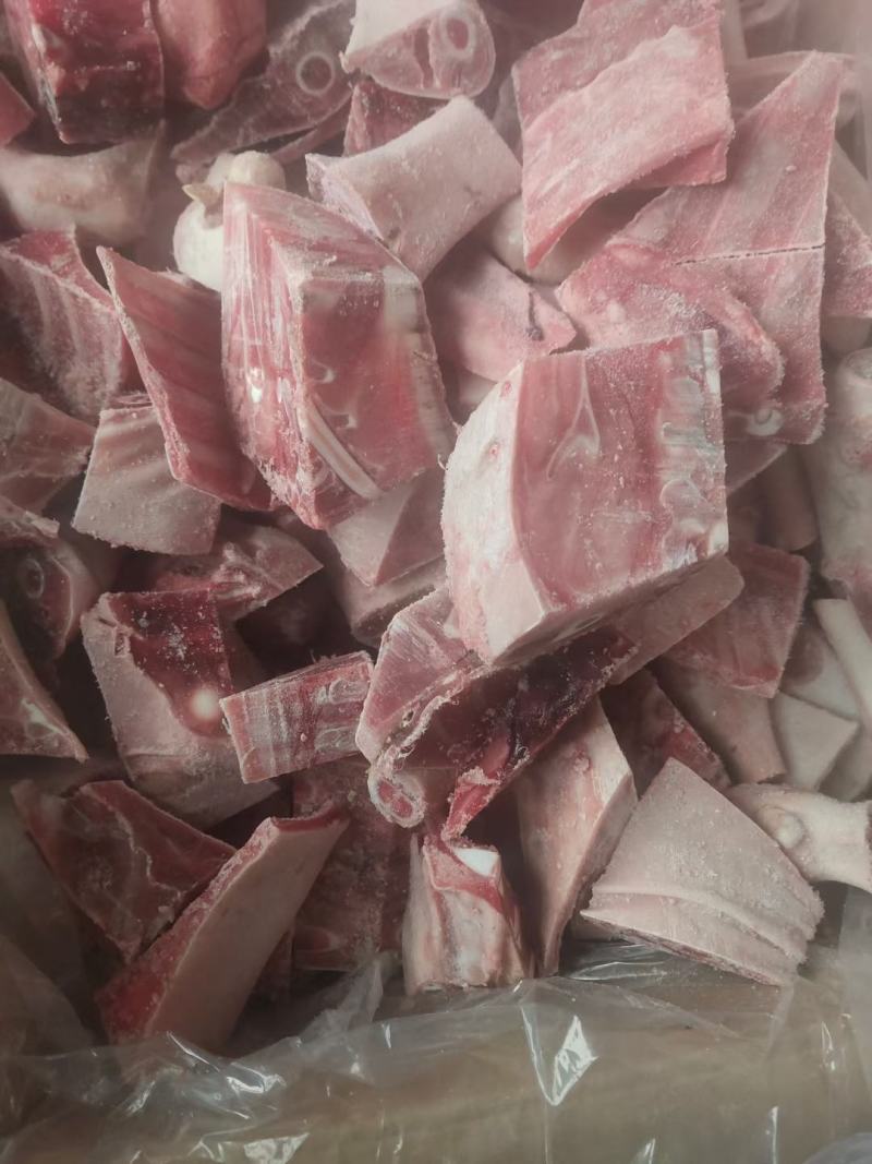 全羊切块，羊块，挂肉率高，颜色正去皮的，
