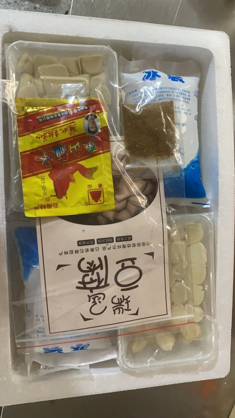 云南石屏建水臭豆腐石屏爆浆豆腐