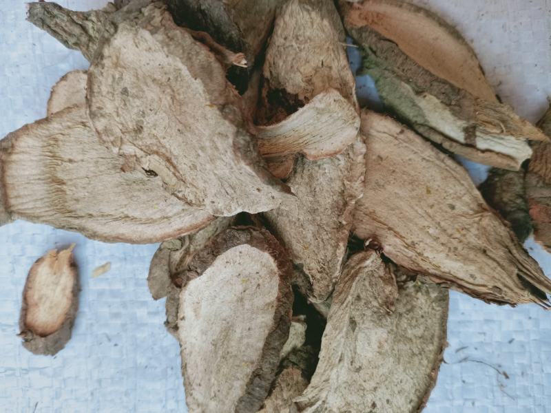 白蔹，正品选装水洗白蔹质量保证经营各种中药材欢迎咨询合作