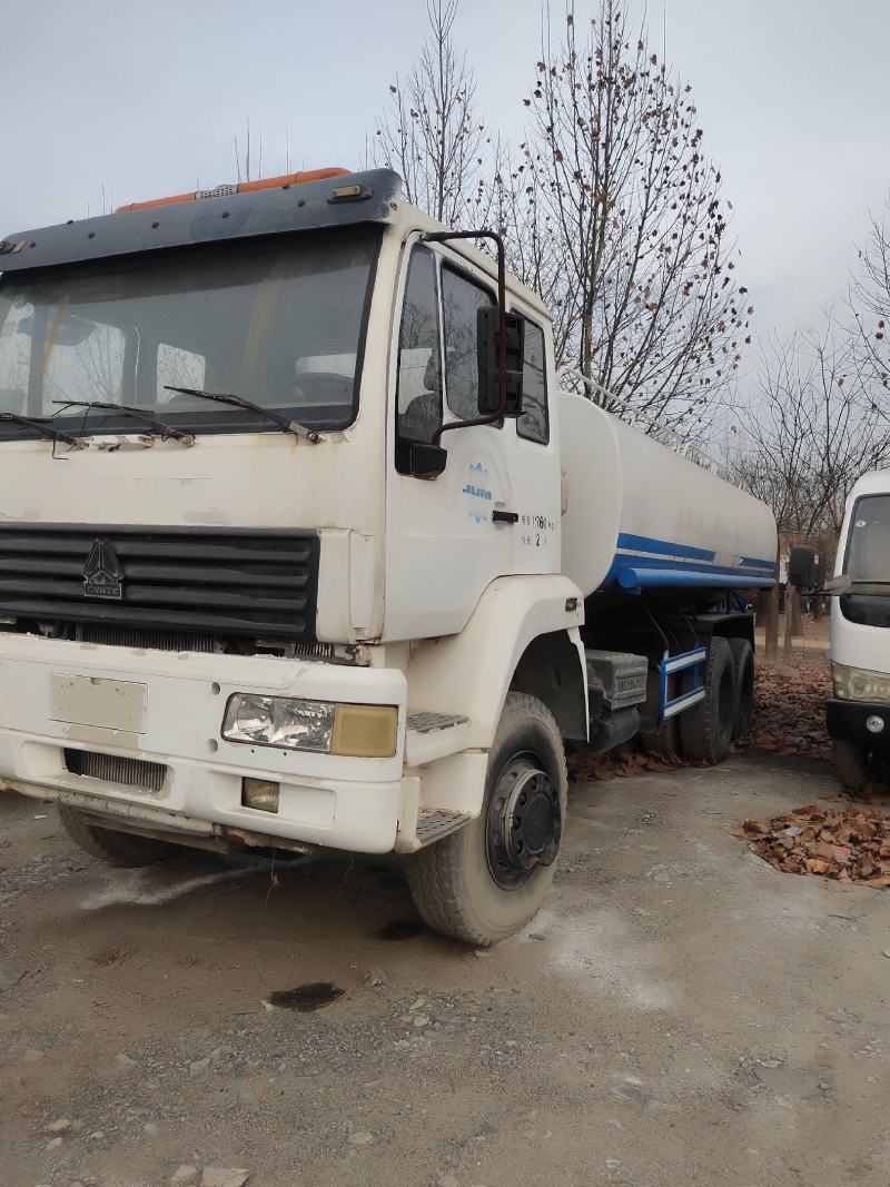洒水车，吸粪车，二手吸粪车，厂家直销保证质量全国发货