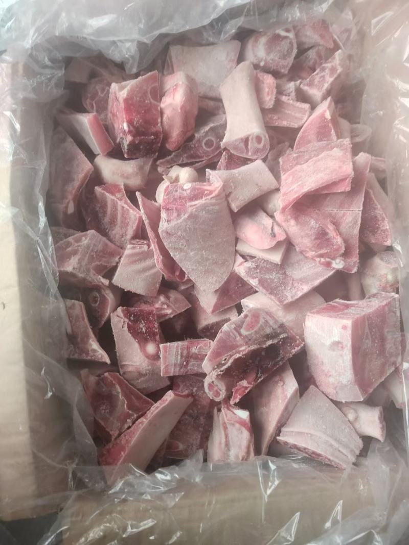 全羊切块，羊块，挂肉率高，颜色正去皮的，