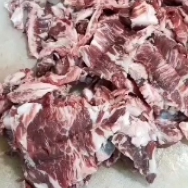 精品纯干牛碎肉，每天现货出售。