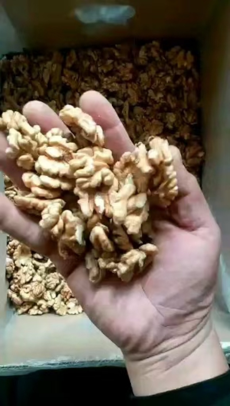 （包邮）手工现砸原生态核桃仁