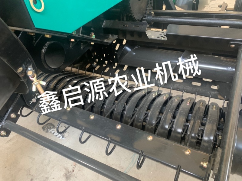 雷沃3040、3045打捆机