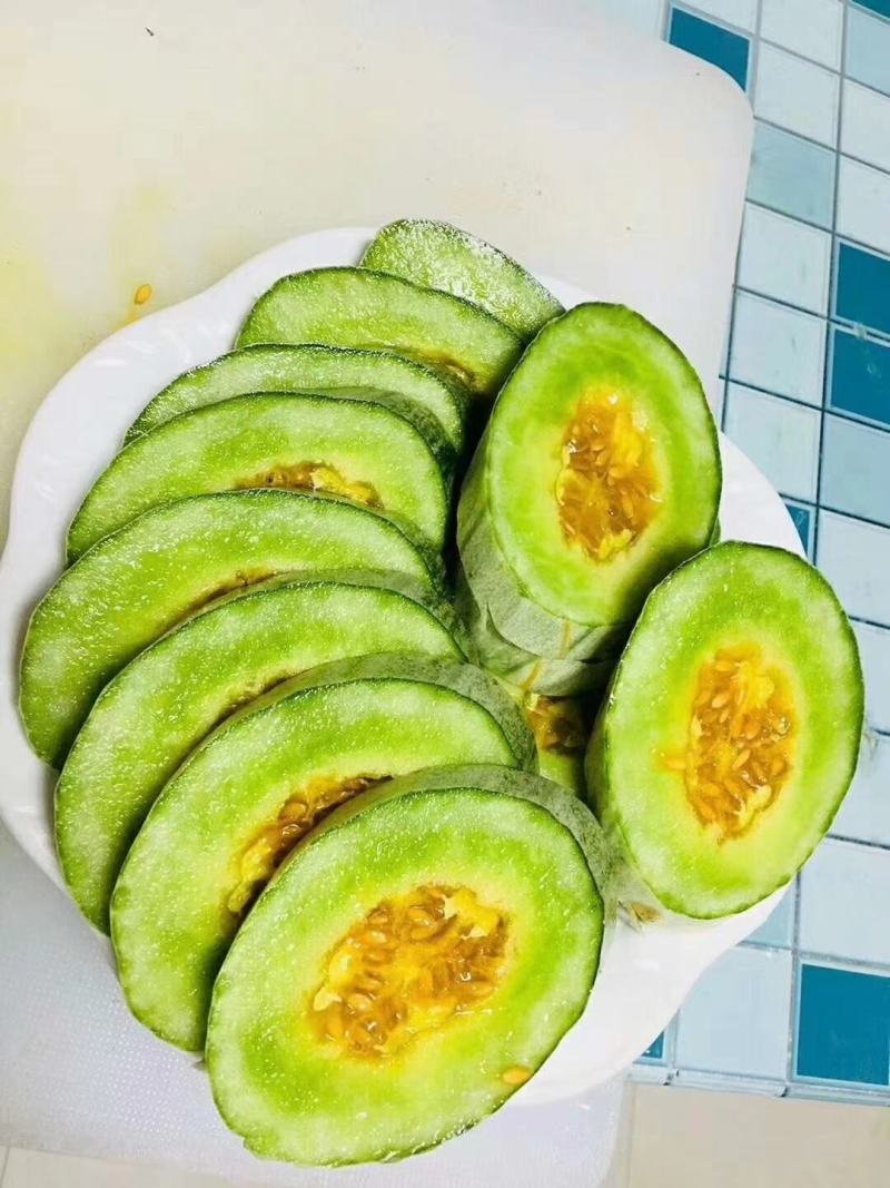 羊角蜜甜瓜，脆甜，种植面积大，可以一件代发