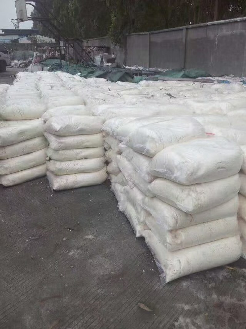 大量新鲜靓靓黄豆渣，适合养殖业和种植业，价格实惠