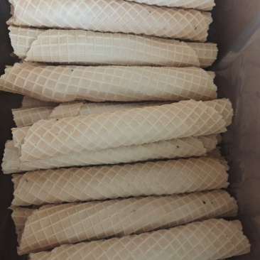 冀友福食品:手工蛋卷
