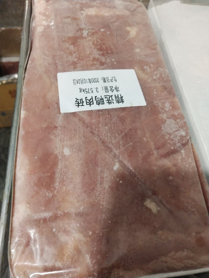 厂家直销，鸭肉卷，鸭肉砖，价格便宜，质量保证，不散不碎，