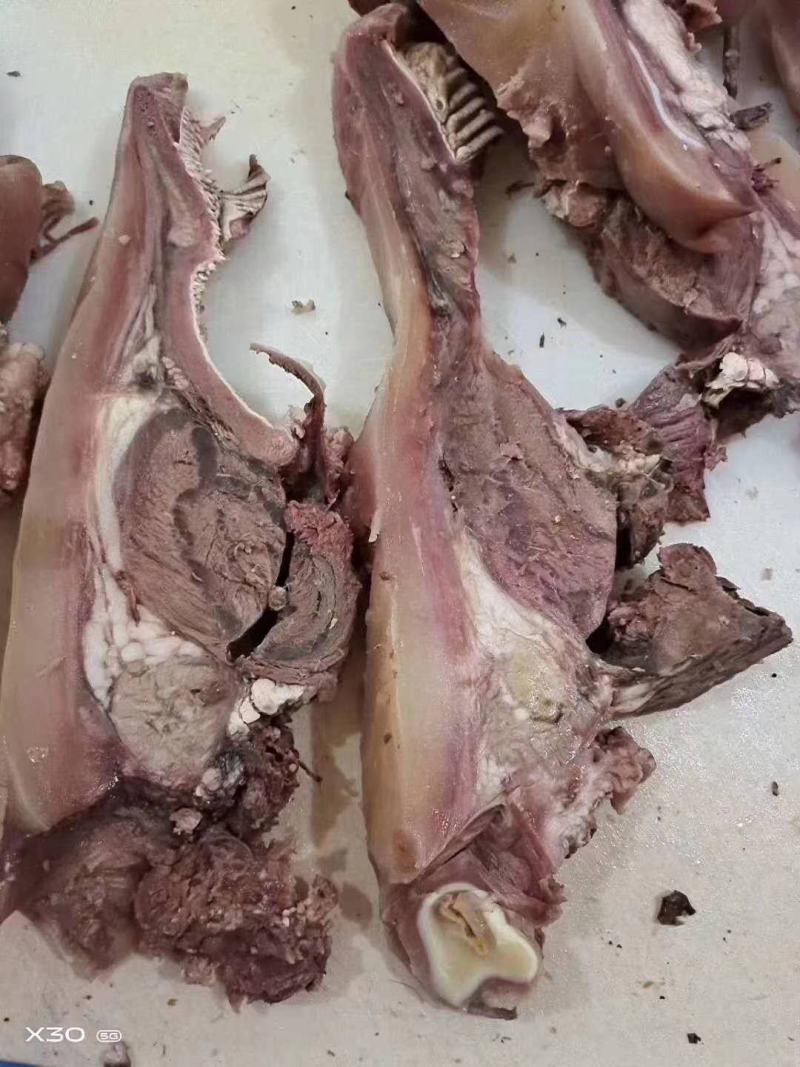 熟牛头肉，带皮，原味，八九成熟的，质量好不好自己看