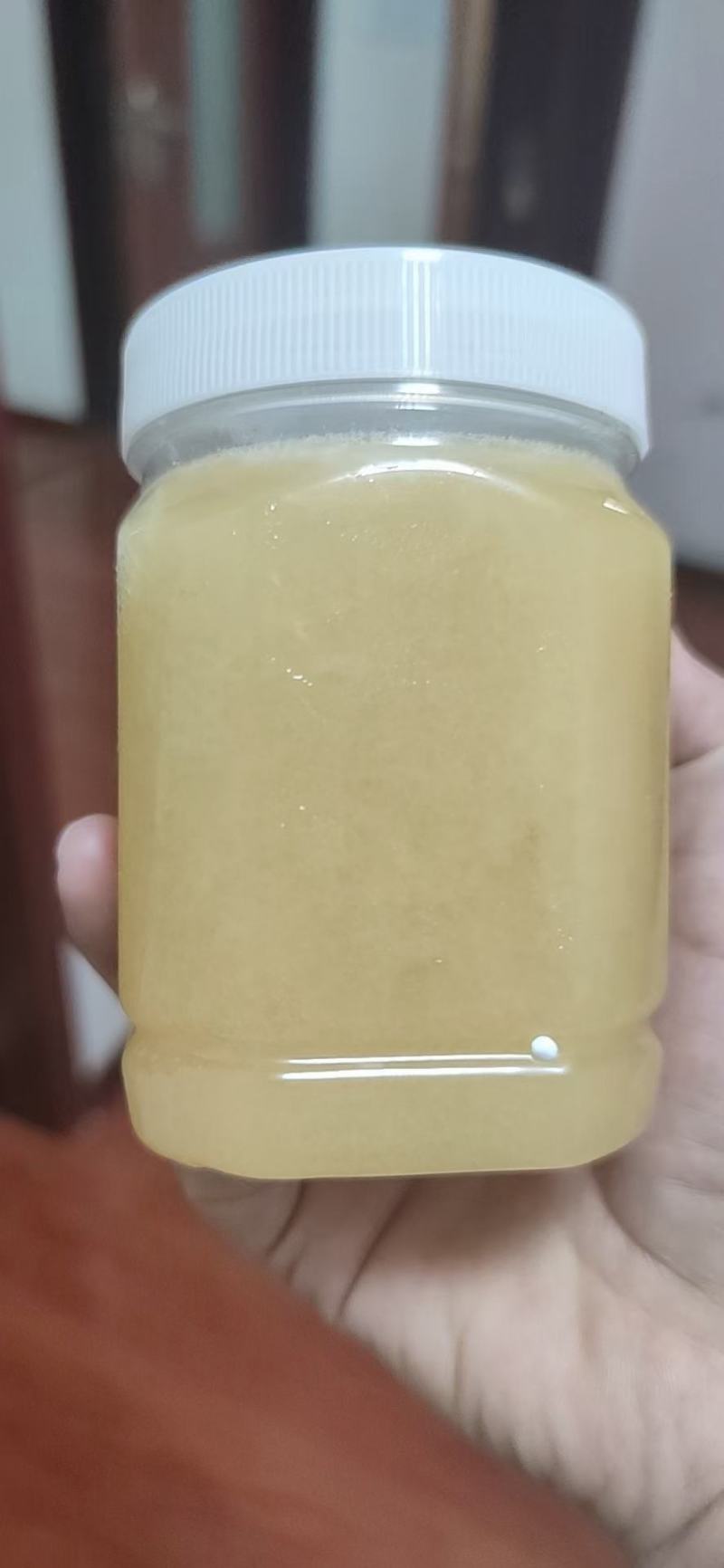 长白山老克里湖森林原蜂蜜