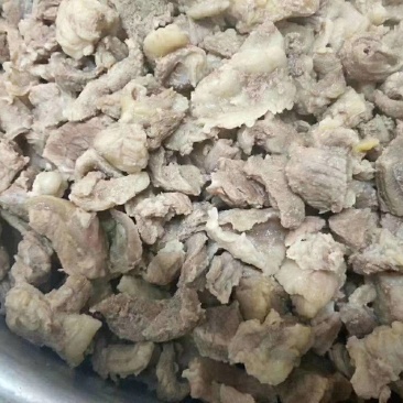 内蒙古牛肉-牛碎肉，大量有货，质量优良欢迎采购