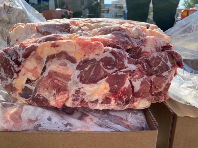 内蒙古锡林郭勒草地牛碎肉，炖菜，搅馅，欢迎订购洽谈。
