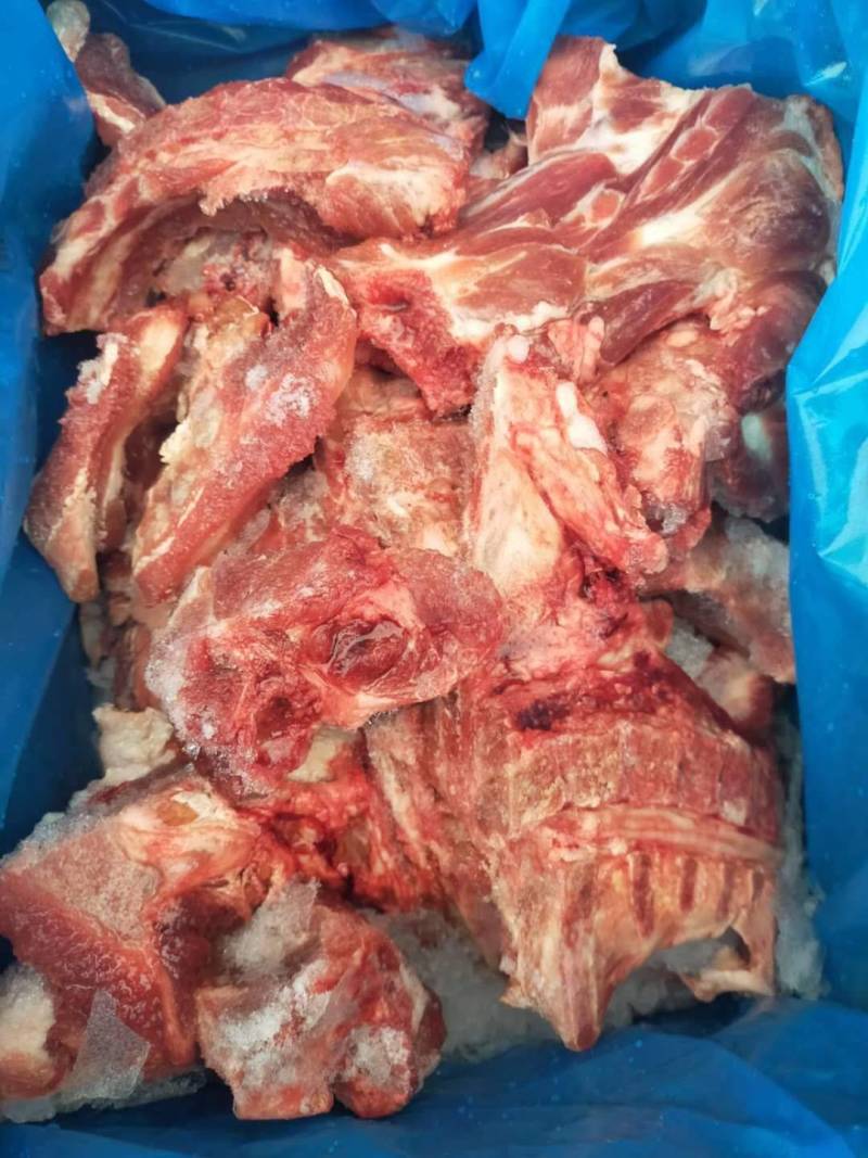 猪颈骨，带肉多猪颈骨，肋排，量大从优感兴趣欢迎光临！