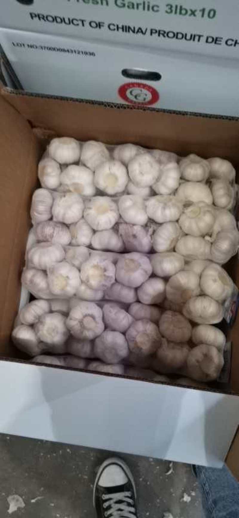 金乡大蒜5.5---6.0加工中，按客户需求加工，出口