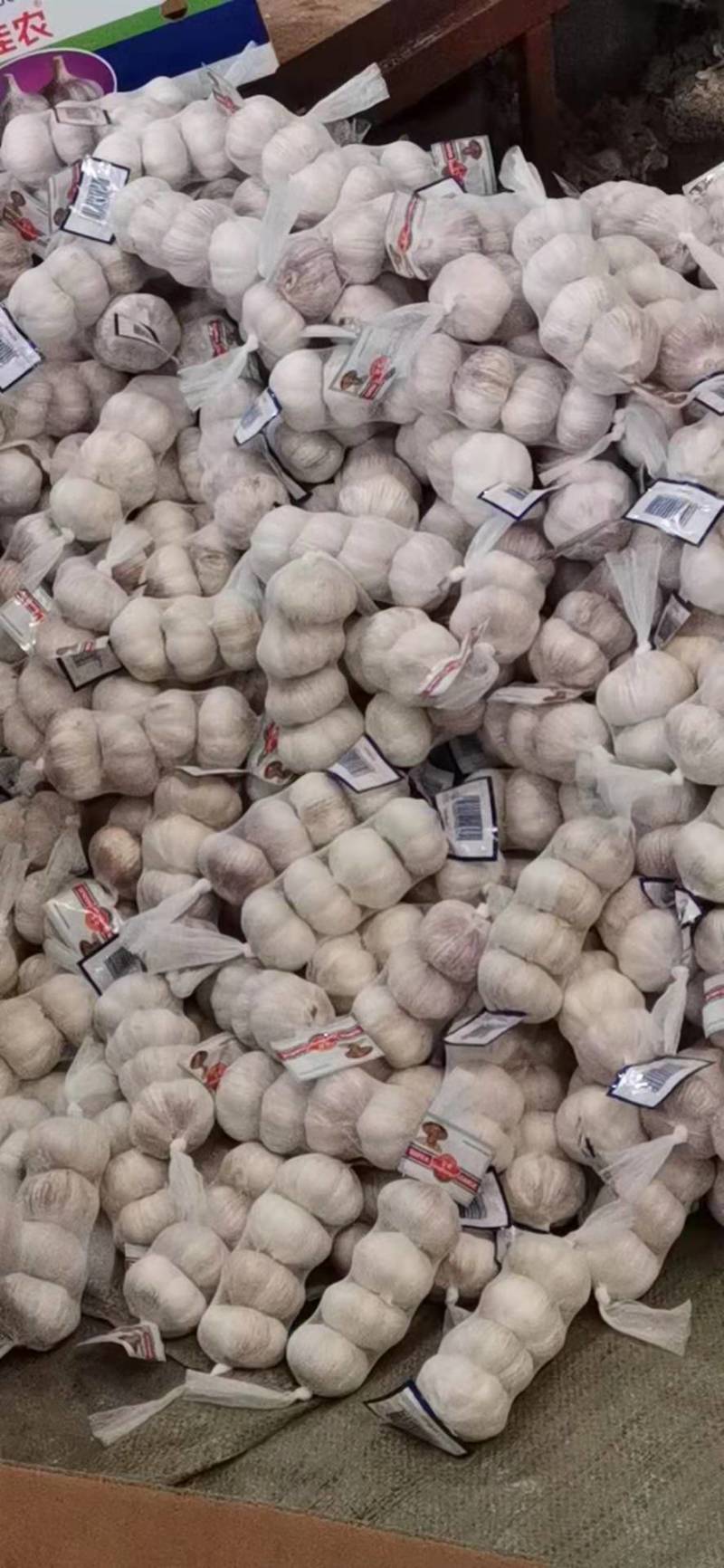 山东金乡常年加工大蒜全国发货出口均可，诚信经营。