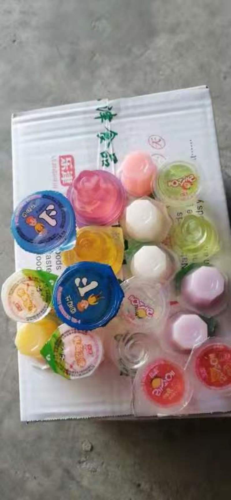 果冻一件30斤价格美丽下单秒发