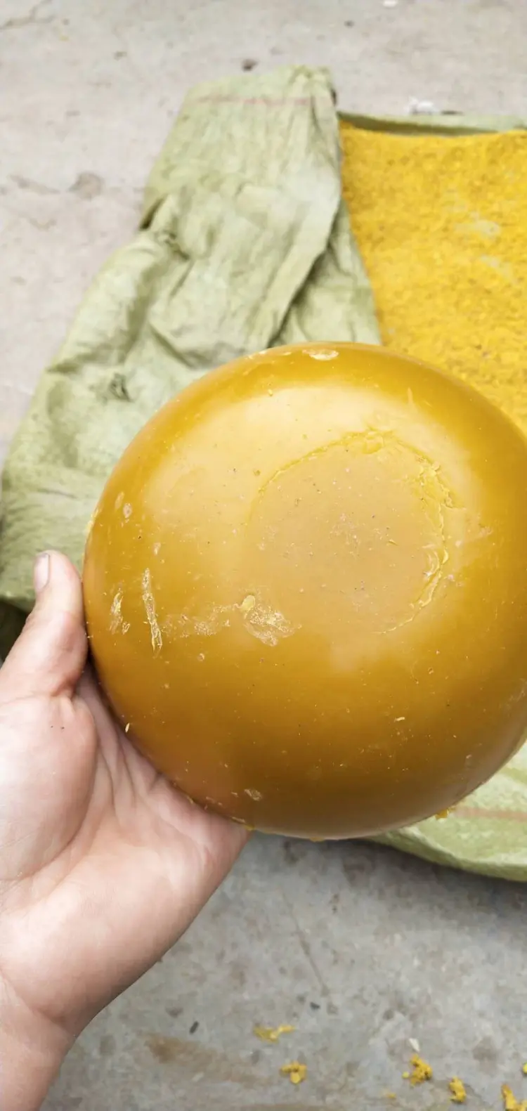 蜂蜡养蜂诱蜂中蜂专用蜂腊引蜂招蜂蜡可食用蜡500克