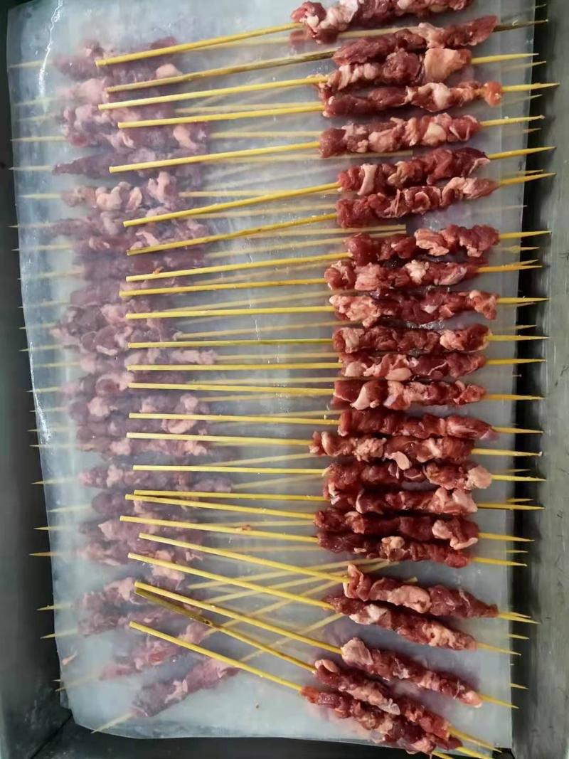 羊肉串，各种烧烤肉串都有货，质量保证，长期有货