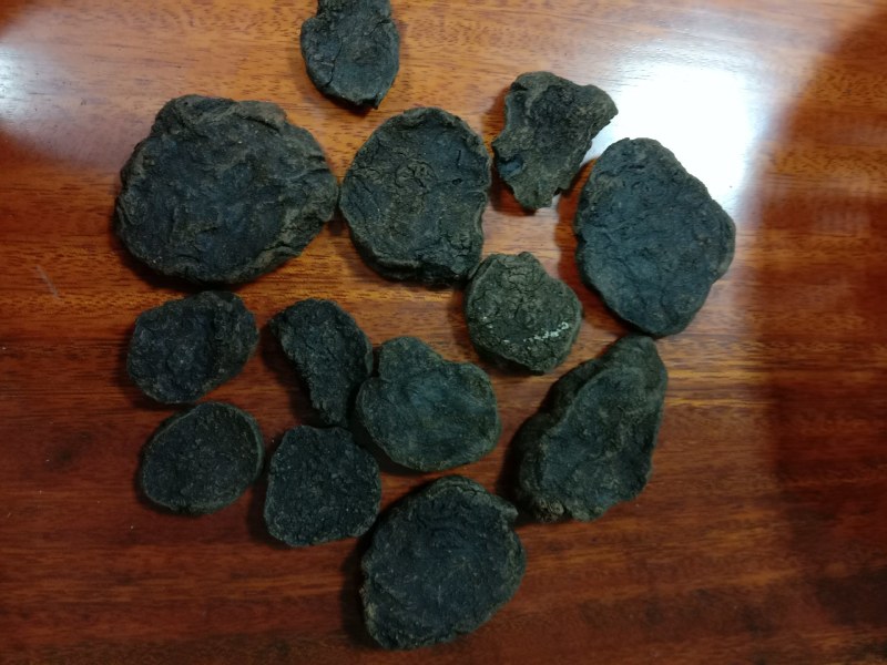 制首乌，德庆县何首乌，野生何首乌，黑豆精制圆片