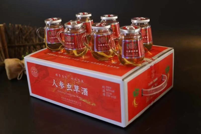 人参鹿鞭酒，人参鹿茸血酒