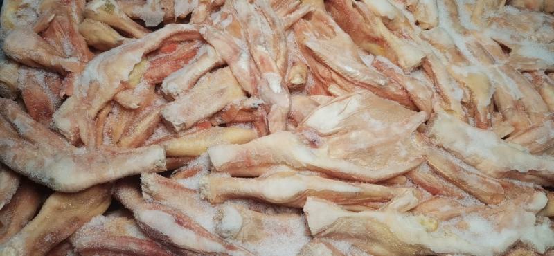 中鸭掌一斤9~10个一手货源质量保证有丰富的供应电商经验