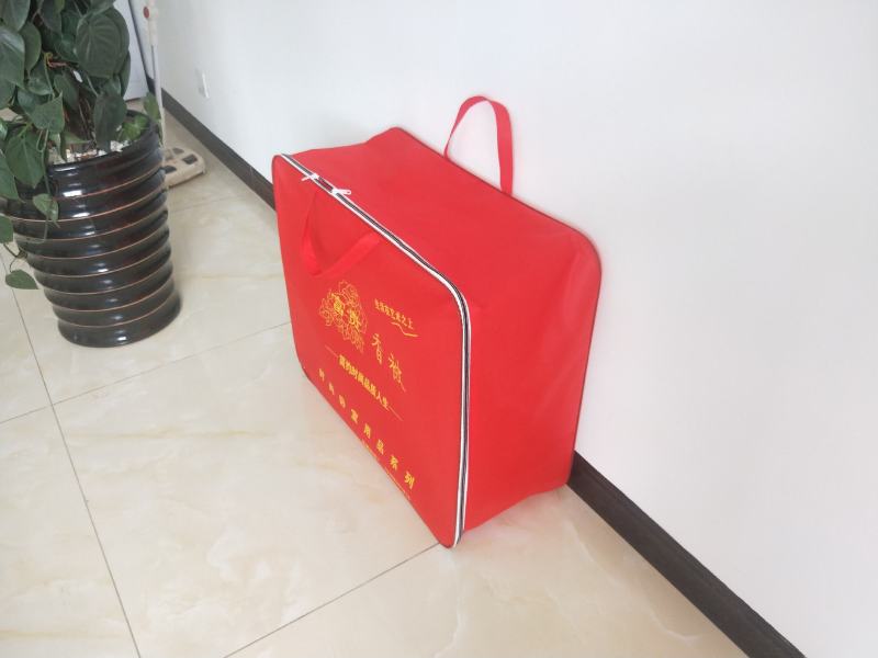 七彩韵乡畅文运杂货铺