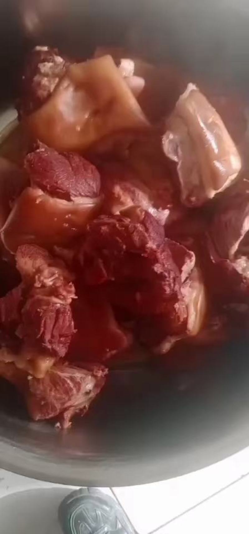 八成熟牛腩，牛腱子大量现货供应