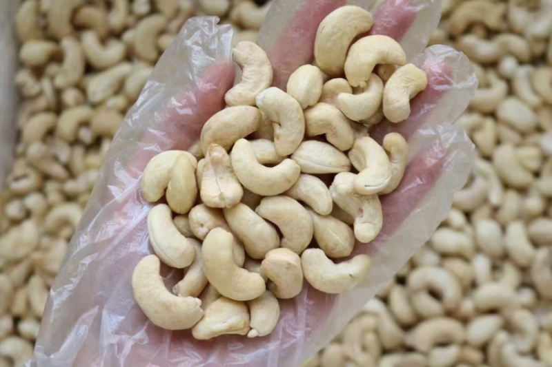 一德路450小号生腰果休闲零食口感很脆香味十足一件代发